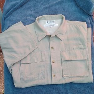 Columbia XL Short Sleeve shirt